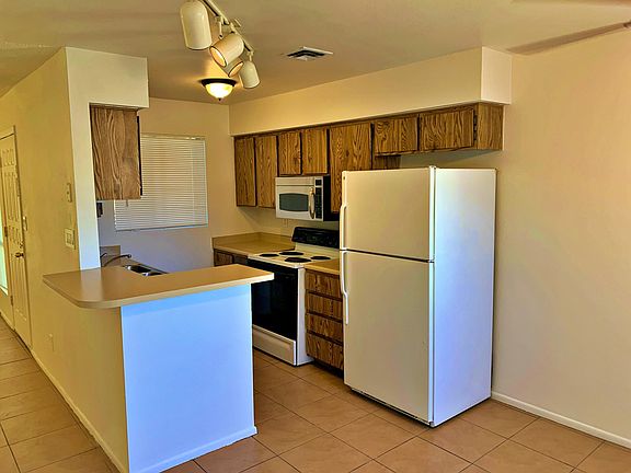 4th image of 4820 N 89th Ave Unit 85