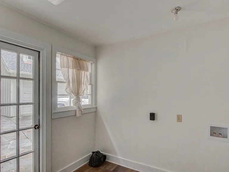 9 Shorter Cir SW — Photo 15
