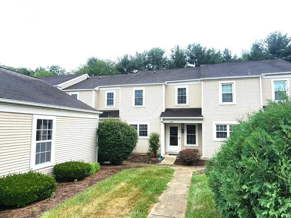 1324 Cambridge Ct #U-0238, Palmyra, PA 17078