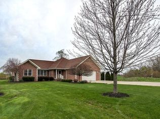 6635 N Canal Rd, Lockport, NY 14094