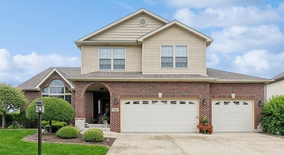 1st image of 9781 Hibiscus Ln