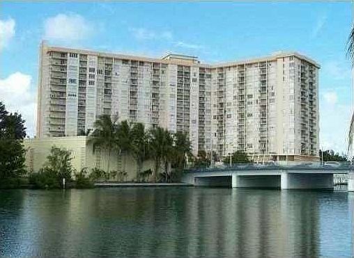 1st image of 4101 Pine Tree Dr APT 1605