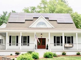 40 Seven Bridge Rd, Lancaster, MA 01523