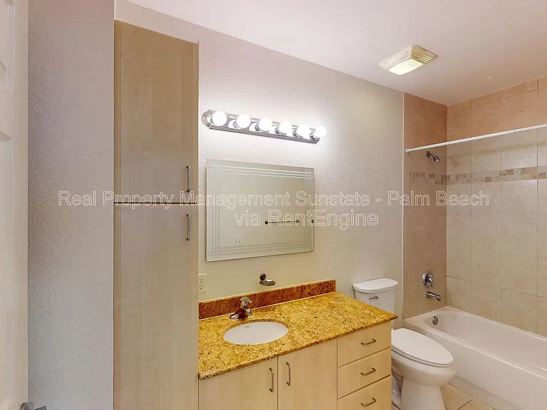 1610 Presidential Way #505B — Photo 22