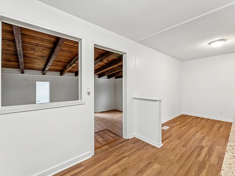 417 Price Dr — Photo 18