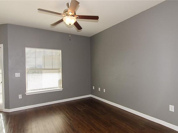 5th image of 2320 Gracy Farms Ln APT 534