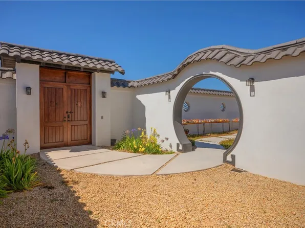 2084 Westhampton Dr, Arroyo Grande, CA 93420