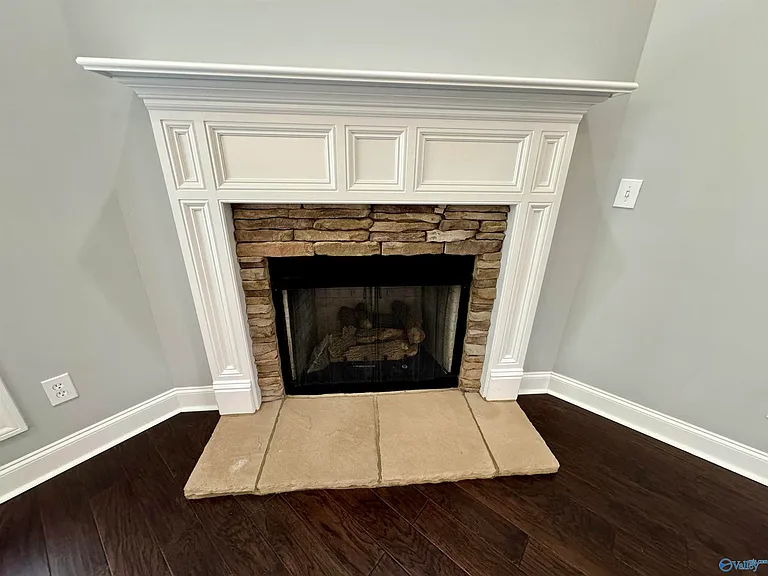 6342 Central Park Ln — Photo 11