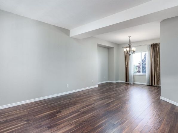 5 bedroom rental in Abbotsford — photo 8