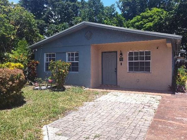 2941 NW 9th Pl