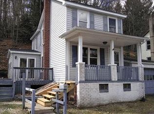 346 Yeakle St, Weatherly, PA 18255