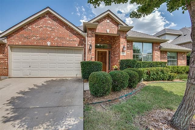 1st image of 252 Barkley Dr