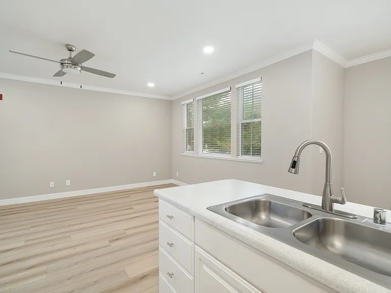Tahoe - 2BR, 2BA 1,119SF