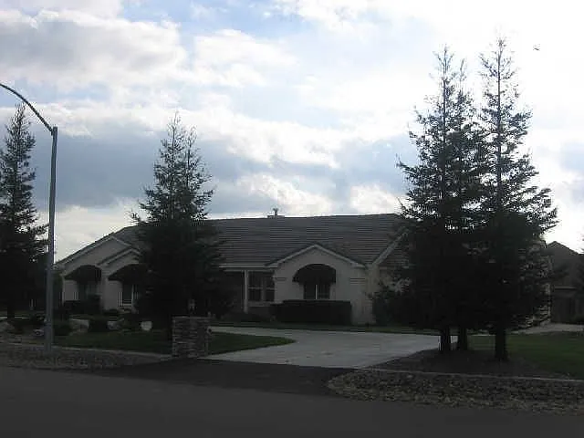 1155 Lady Di Ct photo 1