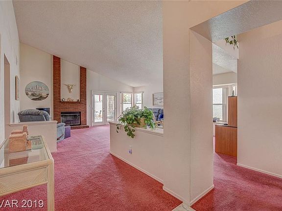 5th image of 277 Comfort Dr