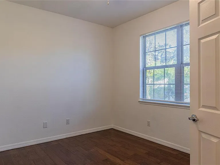 519 Cadiz Dr — Photo 19