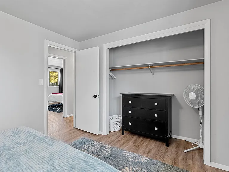 2627 S Jackson St — Photo 19