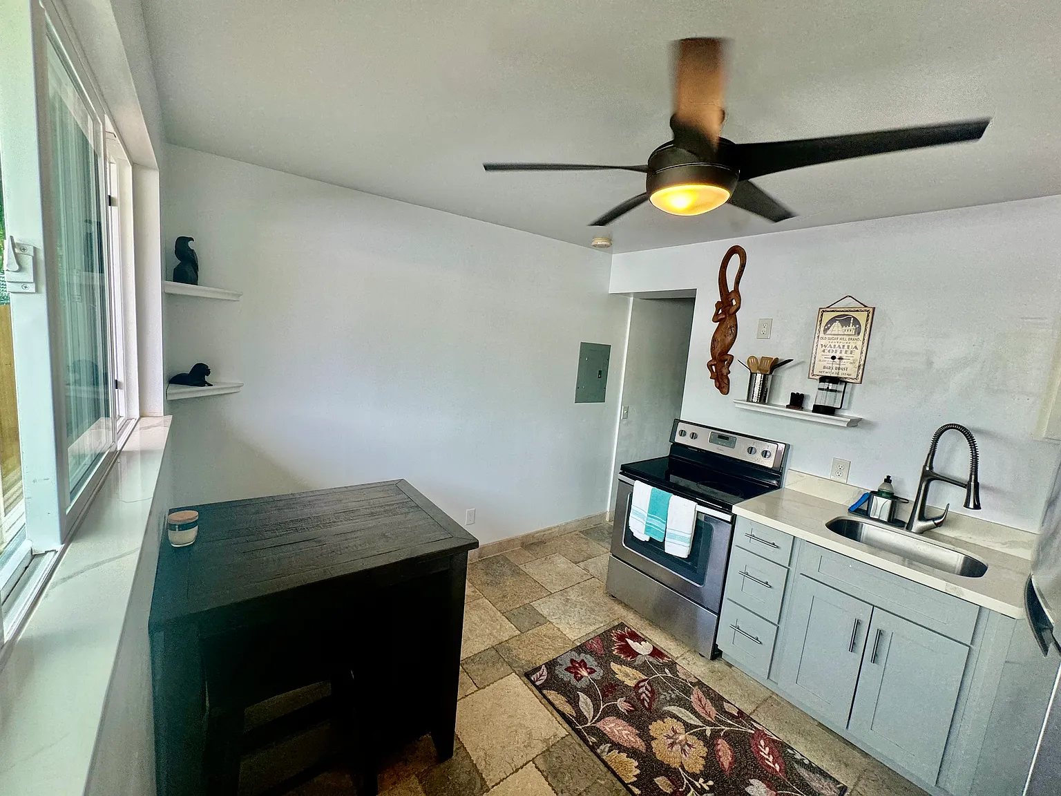 340 Wanaao Rd — Photo 2