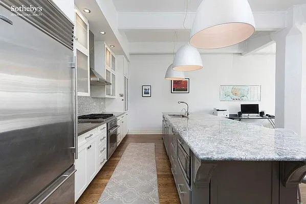 Rented by Sotheby's International Realty | media 5
