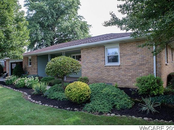 3rd image of 2582 Susan Ann Dr