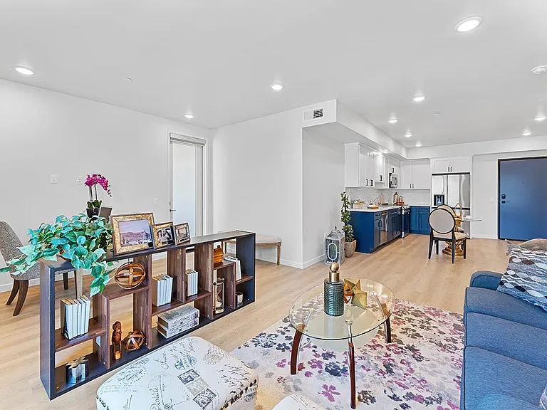 4064 E Live Oak Ave — Photo 35