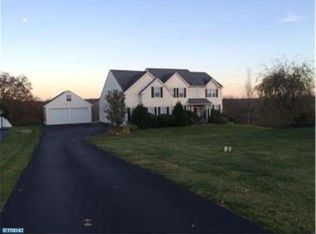 212 Keely Ln, Schwenksville, PA 19473