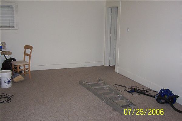 426 #4 - Room