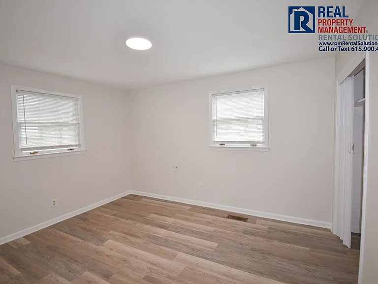 1513 Lakeshore Dr — Photo 11
