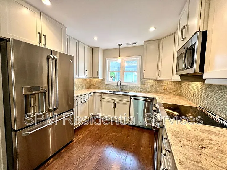 6213 Baywood Dr — Photo 8