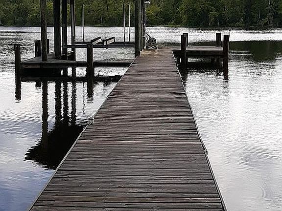 3rd image of 2157 Blue Heron Cove Dr