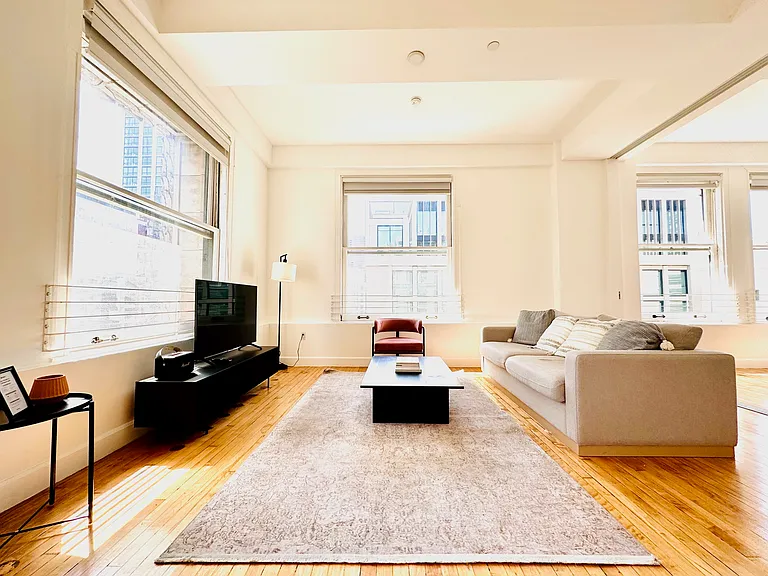 HWH Luxury Living — Photo 64