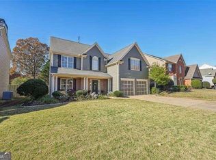 995 Laurel Cove Dr, Snellville, GA 30078