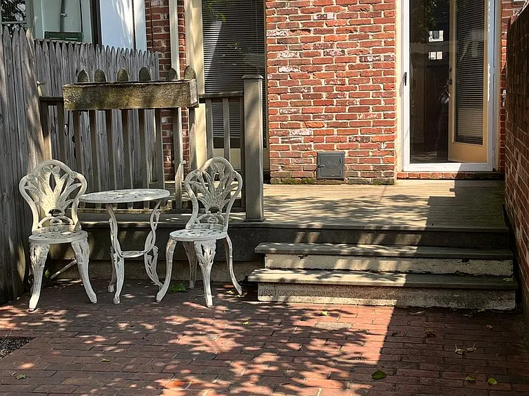 126 N Payne St — Photo 19