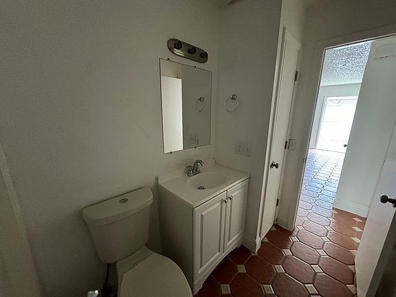 4th image of 5603 9th Ave