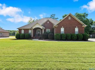 3403 Southpoint St SW, Hartselle, AL 35640