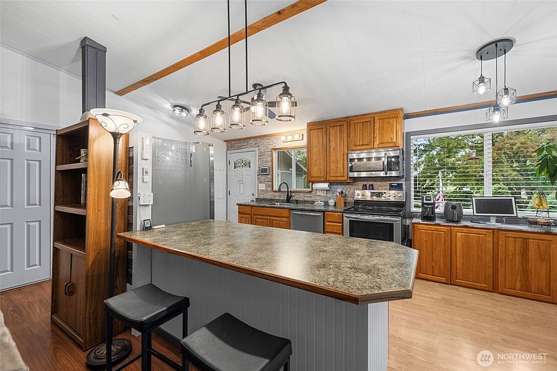 2nd image of 504 Colville Way