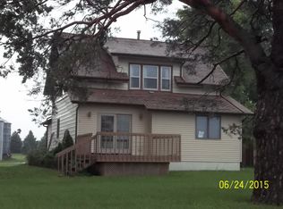 2069 140th St, Hazleton, IA 50641