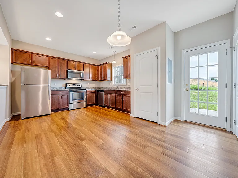 305 Lunaria Ln NW — Photo 9