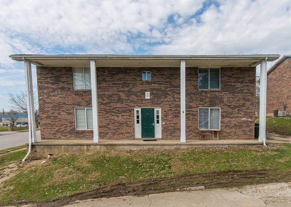 1st image of 301 Christy Allyn Ct