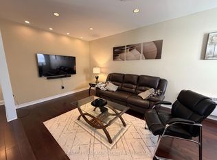 2603 Bromsgrove Rd, Mississauga, ON L5J1M1
