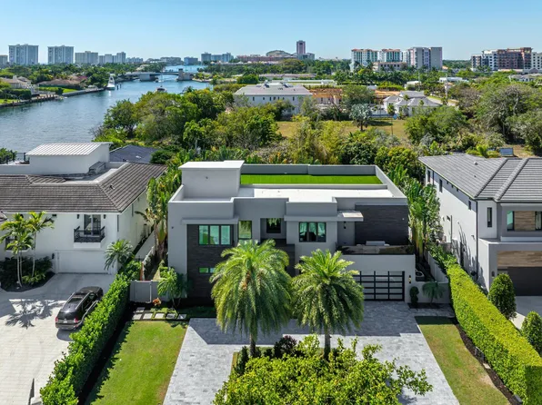 520 NE 4th Lane, Boca Raton, FL 33432