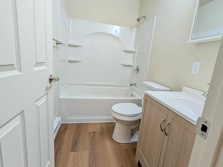 429 N Wolf Creek St #12 — Photo 9