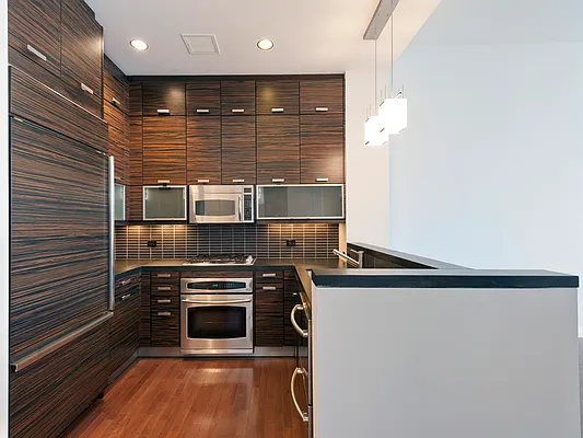 Sold by Sotheby's International Realty | media 14