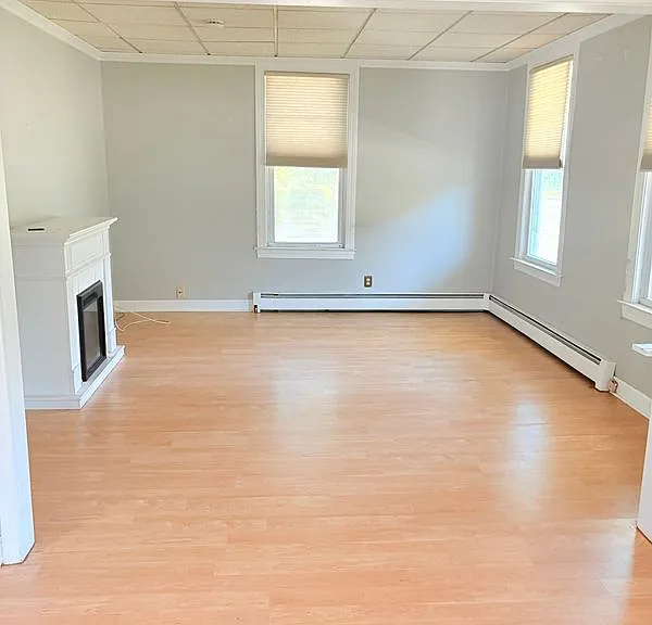 212 W Main St #1 — Photo 4