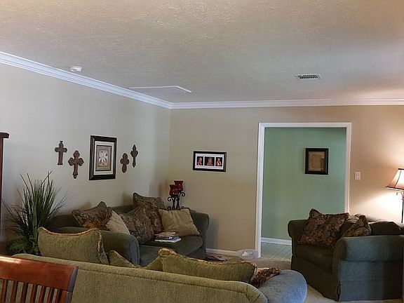 Formal living/dining