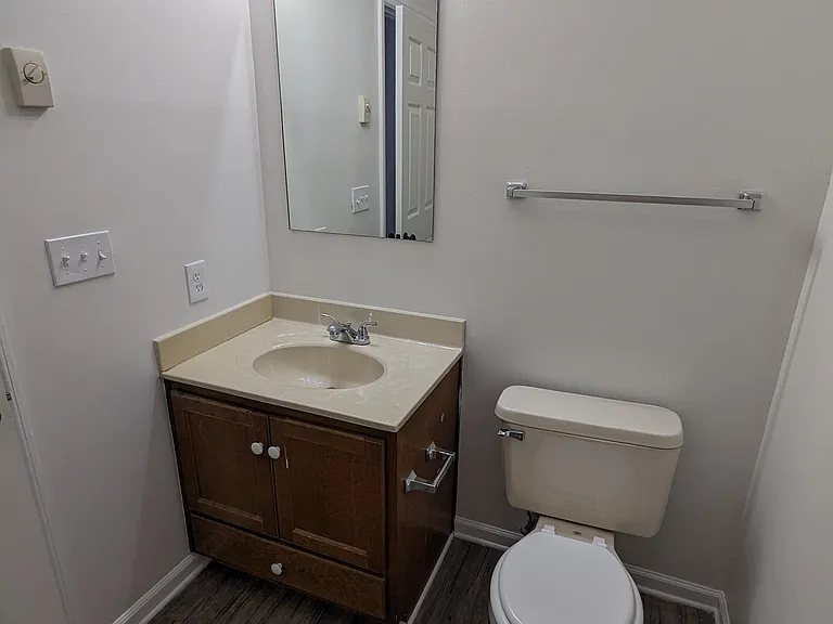 1425 College Heights Rd #205 — Photo 32