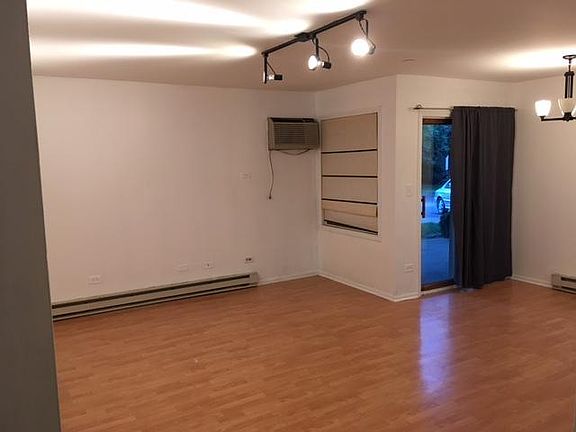 4th image of 1352 Cunat Ct APT 1C