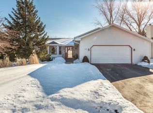 2801 Northbridge Dr, Racine, WI 53404