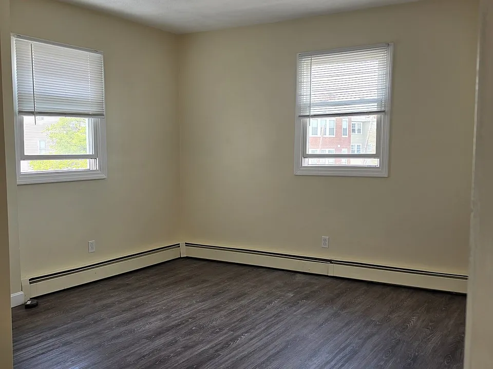 838 Western Ave #2L