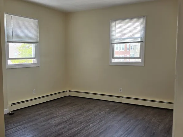 838 Western Ave, Lynn, MA